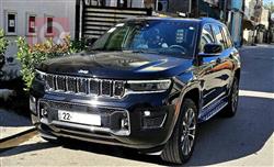 جیپ گراند شیرۆکی